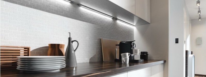 Cum alegem lumina pentru mobila de bucătărie?