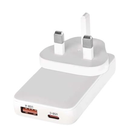 Adaptor de călătorie USB GaN, 100–250V, cu capete interschimbabile
