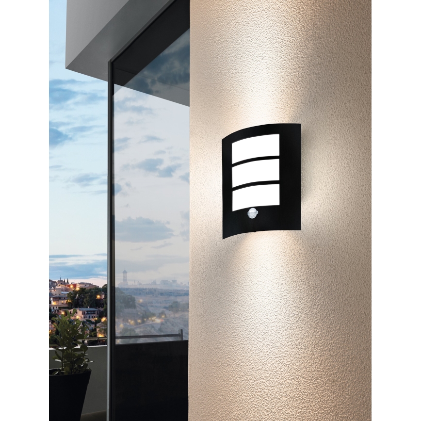 Aplică de exterior cu senzor 1xE27/40W/230V IP44 Eglo