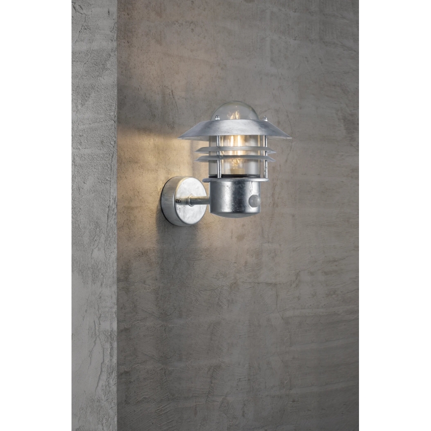Aplică de exterior cu senzor Nordlux BLOKHUS 1xE27/60W/230V IP54