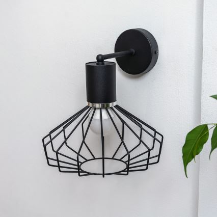 Aplica de perete SOLANO 1xE27/15W/230V negru/crom lucios