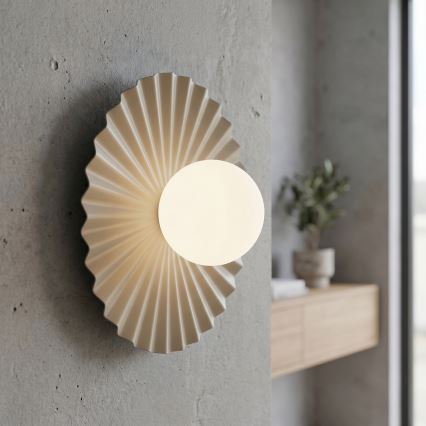 Aplica de perete UMBRA 1xG9/8W/230V bej