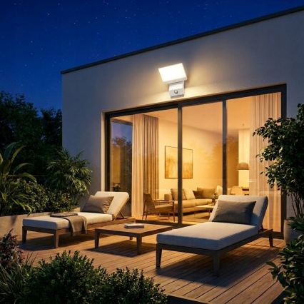 Aplica de perete LED pentru exterior cu senzor de mișcare LED/18W/230V IP44 albă