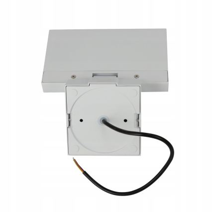 Aplica de perete LED pentru exterior cu senzor de mișcare LED/18W/230V IP44 albă