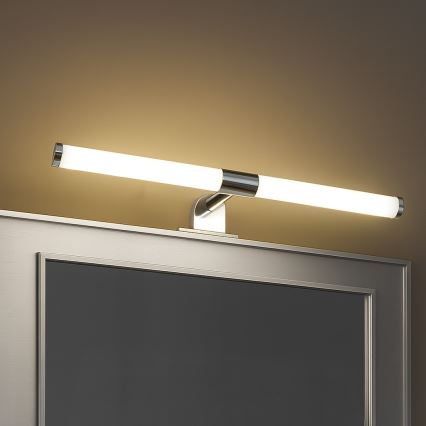 Aplica LED pentru oglindă de baie 2-în-1 APA LED, 6W, 230V, 40 cm, IP44, crom lucios