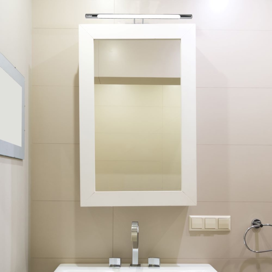 Aplică LED pentru oglindă LED/13W/230V 3000K 64cm crom