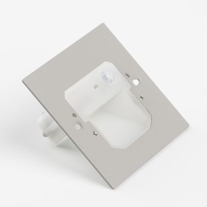 Aplica LED pentru scări cu senzor de mișcare și de amurg LED/1,5W/230V 3000/4000/6500K negru