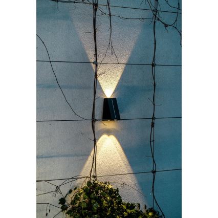 Aplică LED solară Brilagi PYRAMID LED/2W/3,2V 1300 mAh IP54