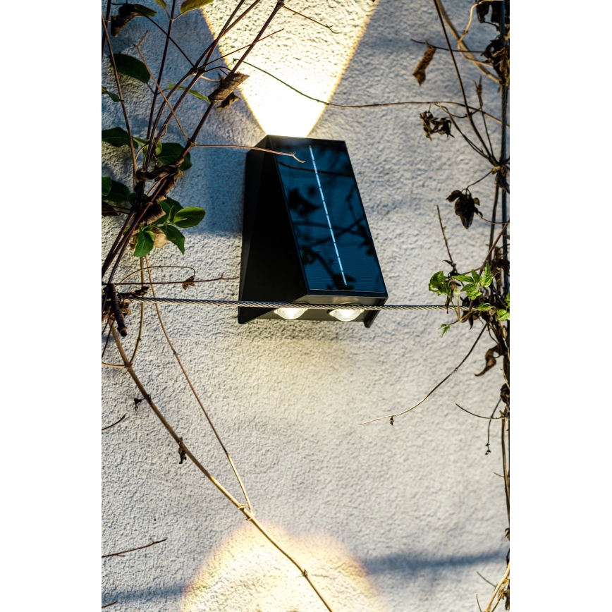 Aplică LED solară Brilagi PYRAMID LED/2W/3,2V 1300 mAh IP54