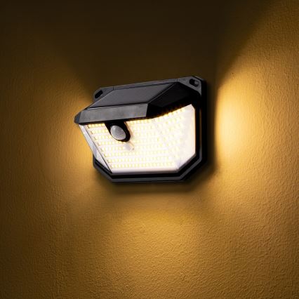 Aplică LED solară cu senzor Brilagi WALLIE LED/4W/5,5V 1200 mAh 3000K IP65