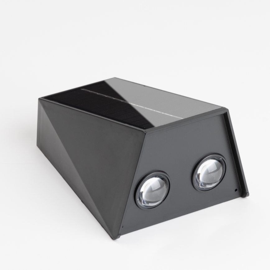 Aplică LED solară cu senzor LED/2W/5V IP54 1300 mAh