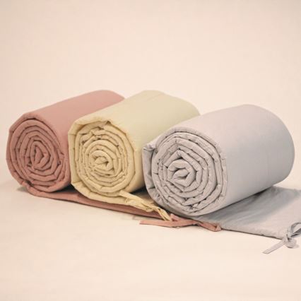 Barieră de protecție pentru pătuț PETITE&MARS TILLY MAX 360 cm roz