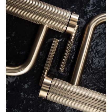 Baterie pentru lavoar ARGON, 29,5 cm, aur periat — REA-B7802