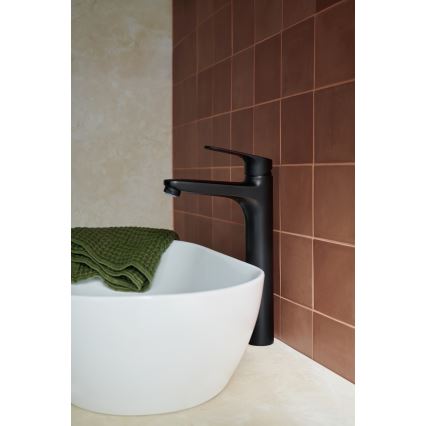 KFA Armatura 5552-712-81 - Baterie pentru chiuvetă cu scurgere și preaplin OTAVA, 30,2 cm, negru mat