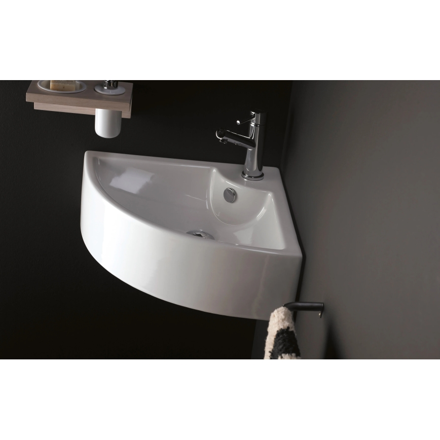 Bathco 0043 - Lavoar suspendat de colț OPORTO 64,5x47 cm porțelan/alb
