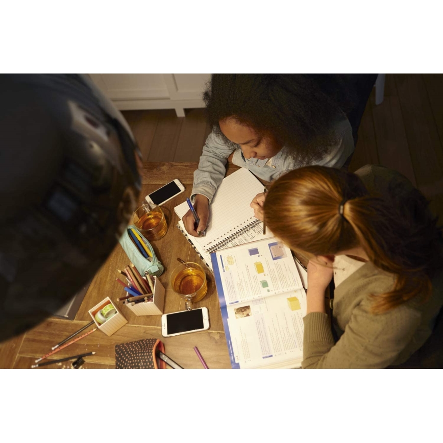 Bec LED cu senzor de mișcare Philips E27/8W/230V 2700K