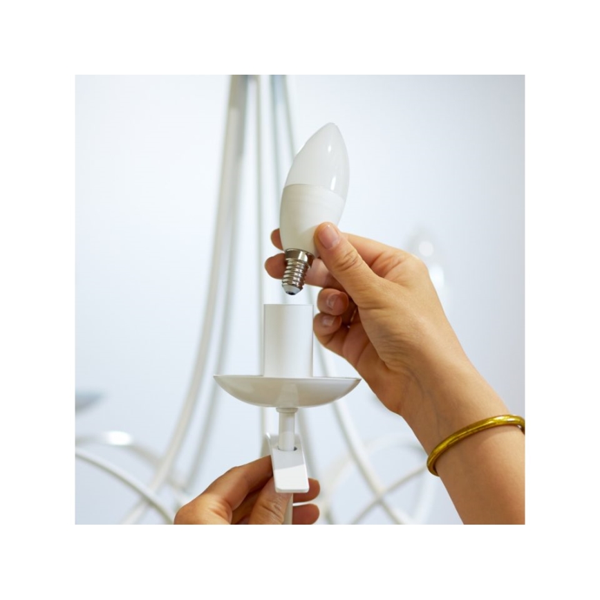 Bec LED dimabil C37 E14/4,9W/230V 2700K CRI 90 Wi-Fi WiZ