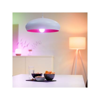 Bec LED RGBW dimabil Reality E27/8,5W/230V 3000-6500K Wi-Fi + telecomandă