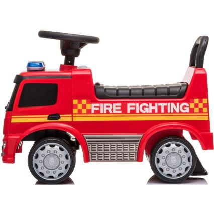 Bicicletă fără pedale Mercedes C-Class mașină de pompieri, roșu
