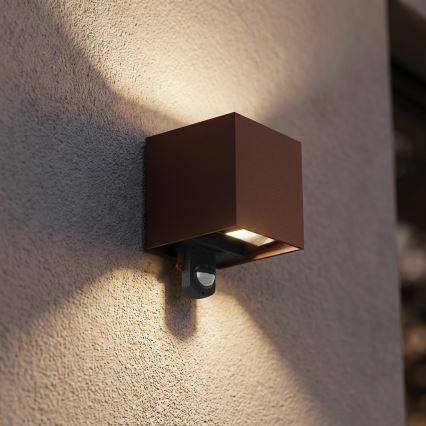 Brilagi - aplică de exterior LED cu senzor CUBE LED/6W/230V, maro, IP65