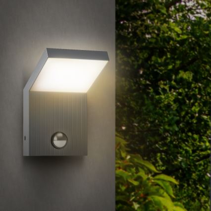 Brilagi - Aplica LED de exterior cu senzor RIANO, 8 W, 230 V, argintie, IP65