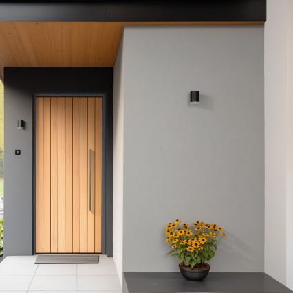 Brilagi - Aplică de perete MATERA LED RGBW dimmabilă 1xGU10/6W/230V 3000K IP54 neagră + telecomandă