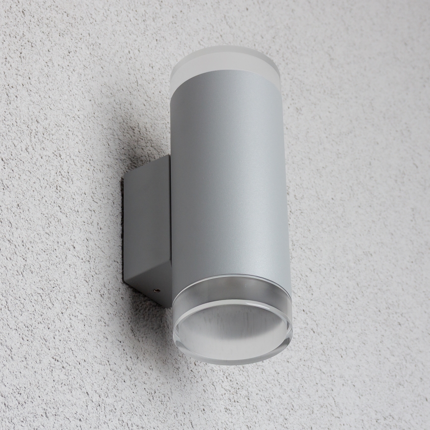 Brilagi - Aplică de perete LED RGBW reglabilă pentru exterior MATERA, 2x GU10, 4,8W, 230V, 3000K, IP54, gri + telecomandă