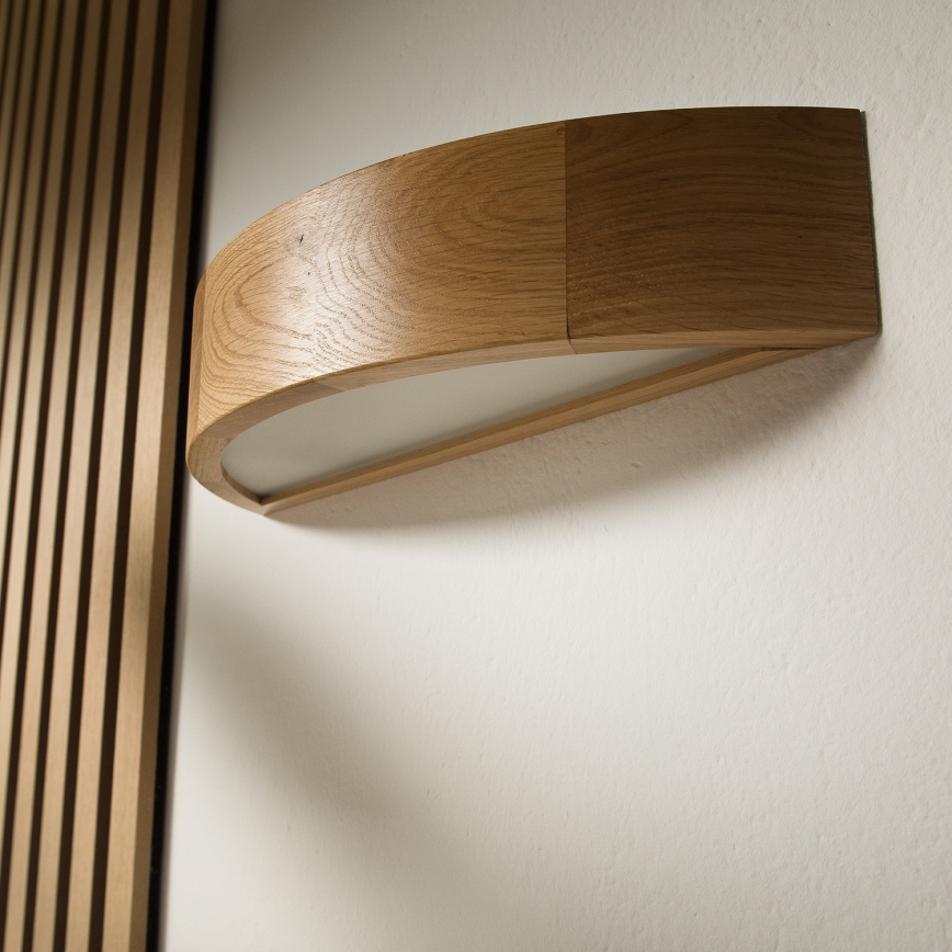 Brilagi - Aplica de perete LED RGBW reglabilă CARVALHO 1xE27/9W/230V 2700-6500K Wi-Fi stejar