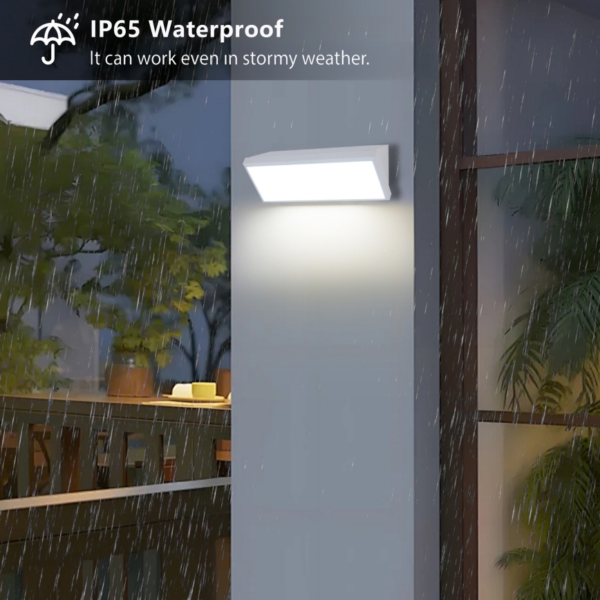 Brilagi - Aplică de perete LED de exterior TRIANGLE LED/42W/230V 45 cm albă IP65