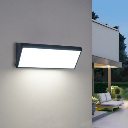 Brilagi - Aplică de perete pentru exterior TRIANGLE LED/42W/230V negru IP65