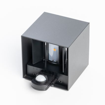 BRILAGI - Aplică LED de exterior cu senzor CUBE LED/6W/230V, antracit, IP65