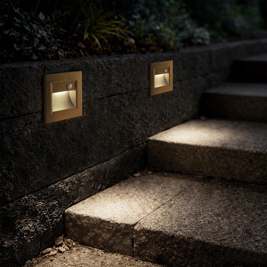 Brilagi - Lampă LED pentru scară cu senzor STEP LIGHT LED/1,5W/230V IP44 aurie