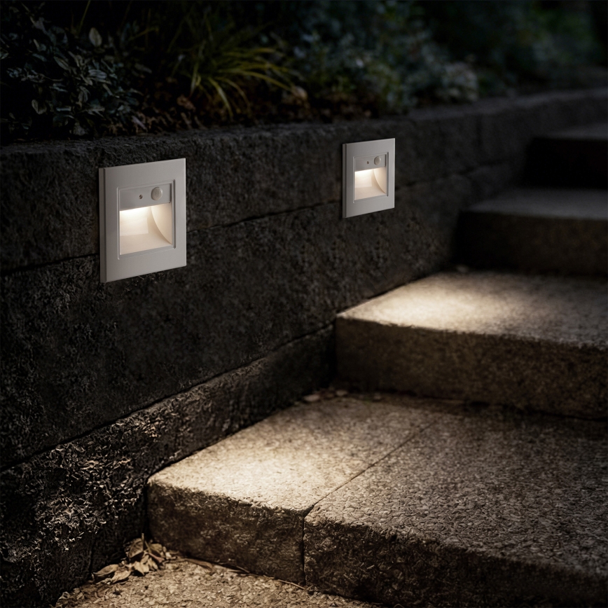 Brilagi - Aplica LED pentru scară STEP LIGHT, cu senzor, 1,5 W, 230 V, IP44, albă