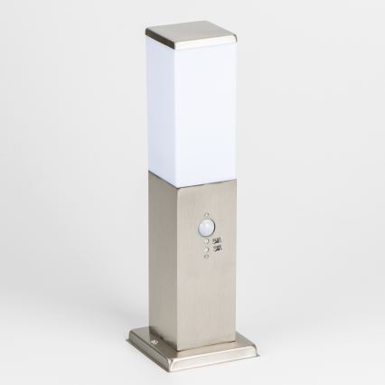 Brilagi - Lampă de exterior cu senzor NOVA 1xE27/15W/230V, 40 cm, IP44, crom mat