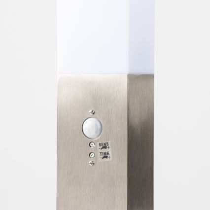 Brilagi - Lampă de exterior cu senzor NOVA 1xE27/15W/230V, 40 cm, IP44, crom mat