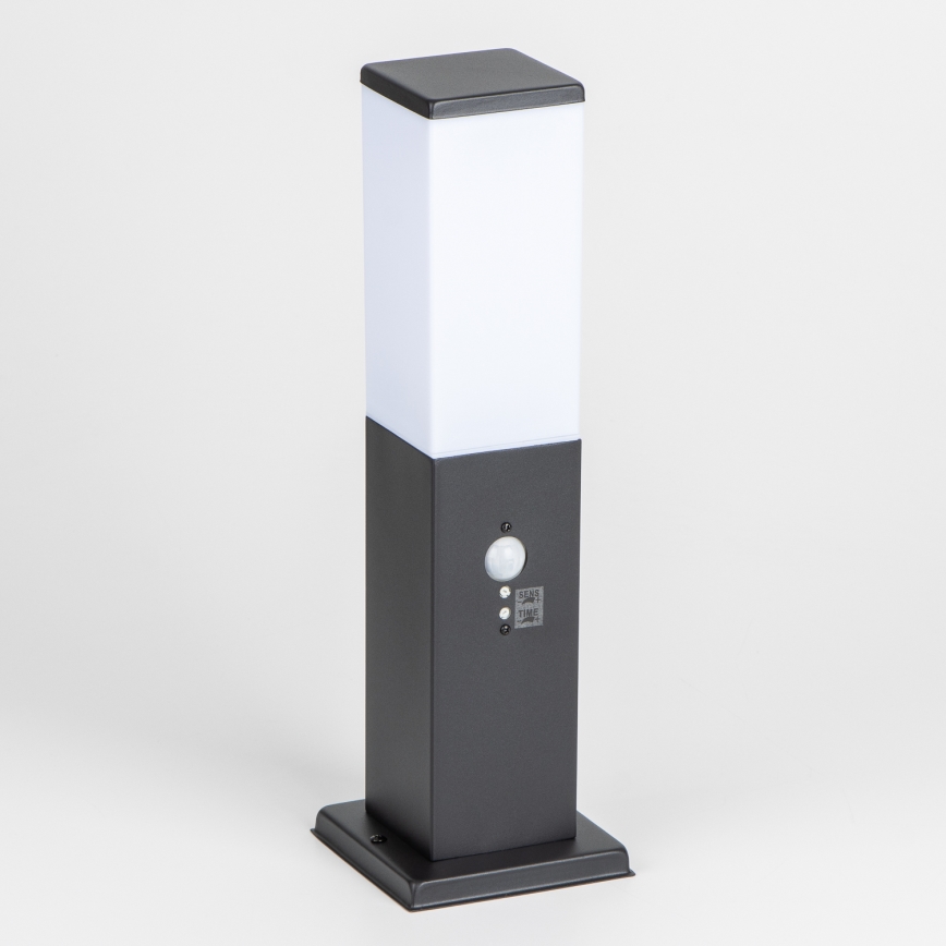 Brilagi - Lampă de exterior cu senzor NOVA 1xE27/15W/230V 40 cm IP44 neagră