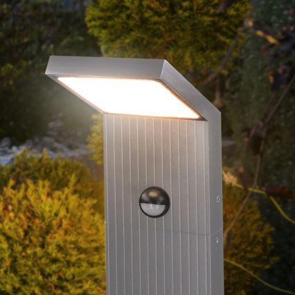 Brilagi - Lampă LED de exterior cu senzor RIANO, 8 W, 230 V, argintie, IP65, 80 cm