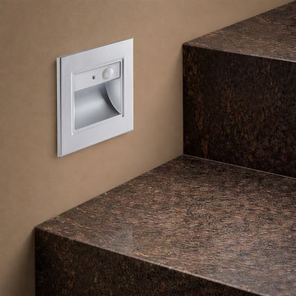 Brilagi - Aplica LED pentru scări cu senzor STEP LIGHT LED/1,5W/230V IP44 argintiu