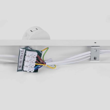 BRILAGI - Lampă spot SELE LONG 8xGU10/30W/230V albă