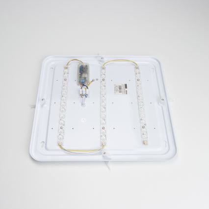 Brilagi - Plafonieră SMART dimabilă LED/24W/230V 43x43 cm 3000-6000K Wi-Fi Tuya Beacon + telecomandă