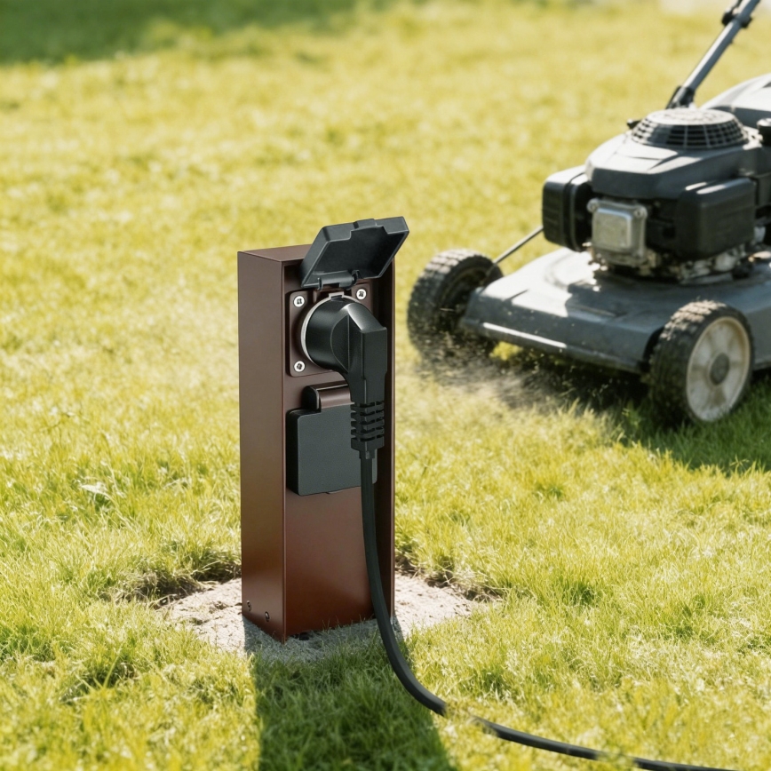 Brilagi - Stâlp pentru prize de exterior PILLAR, 2 prize Schuko, 230V, IP44, maro