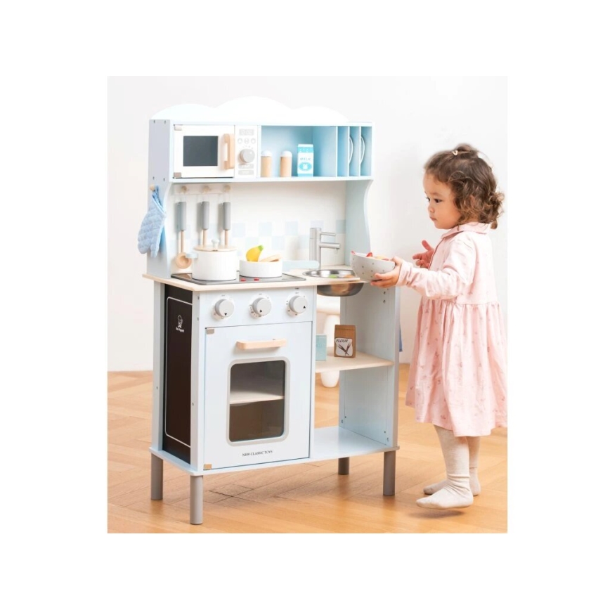 Bucătărie din lemn cu accesorii New Classic Toys albastru deschis