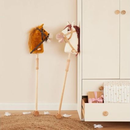 Căluț de jucărie pe băț Bieco GINGER căluț