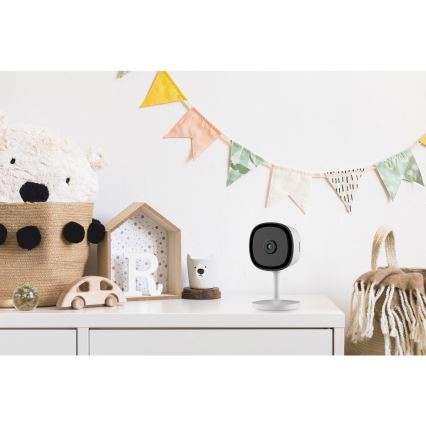 Cameră de interior inteligentă cu senzor Full HD 1080p, alimentare 5 V, Wi‑Fi, compatibilă cu Tuya, albă