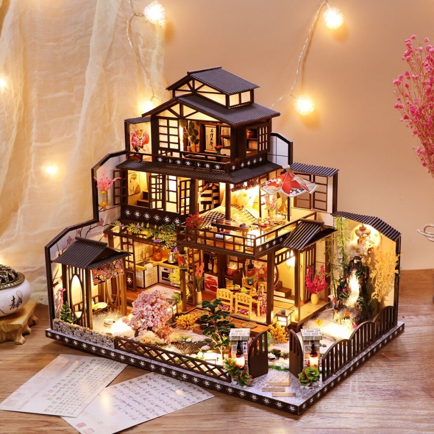 Casă miniaturală 2Kids Toys vilă îmbelșugată cu sakura 2xAAA
