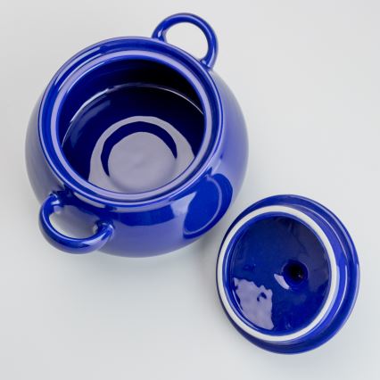 Castron ceramic albastru închis cu capac pentru supă