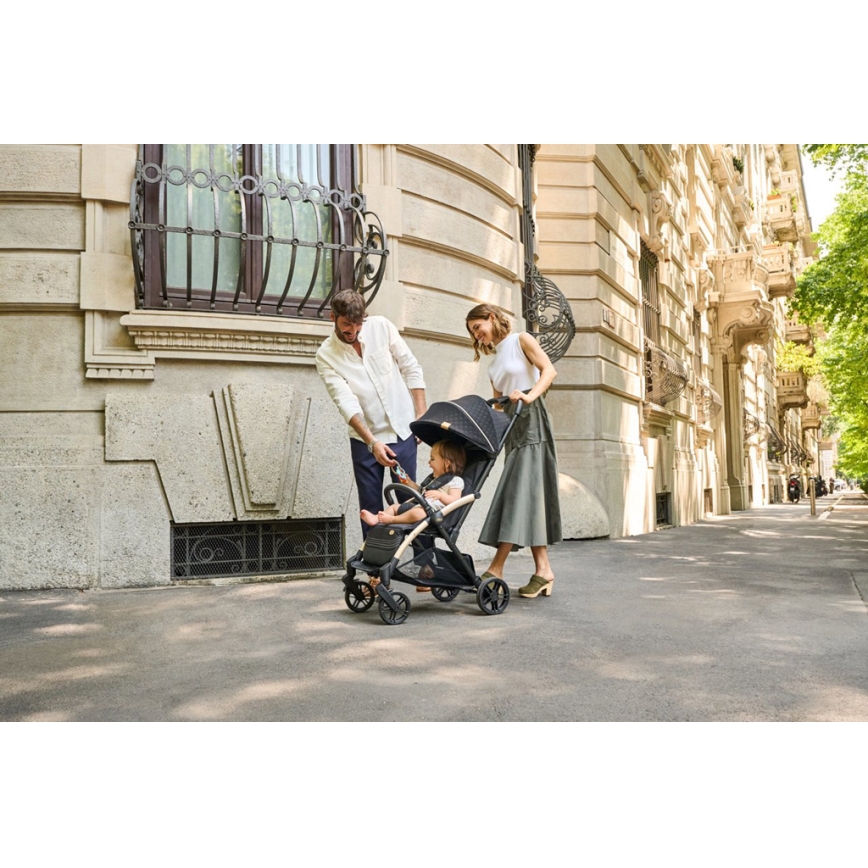 Chicco - Cărucior sport GOODY XPLUS Black Re_Lux Eco+ + trotineta ALL AROUND