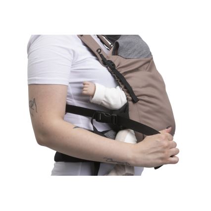 Chicco - Marsupiu pentru copii SKIN FIT maro