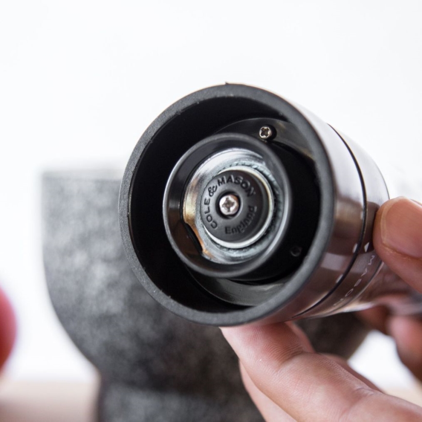 Cole&Mason - Set de râșnițe pentru sare și piper DERWENT, 2 bucăți, 19 cm, antracit