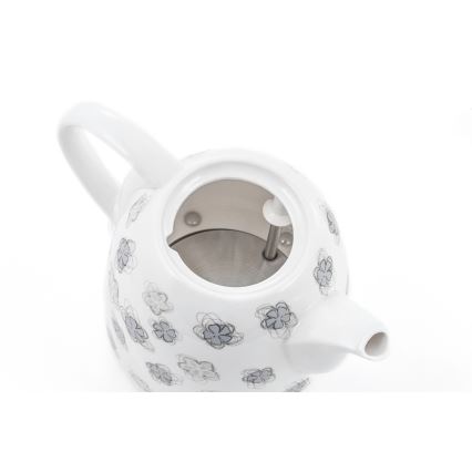 Concept RK0010ne - Fierbător electric 1 l, 1100 W/230 V, alb/ceramică